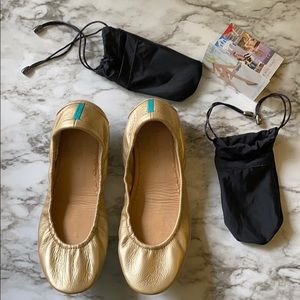 CLASSICS  METALLIC GOLD